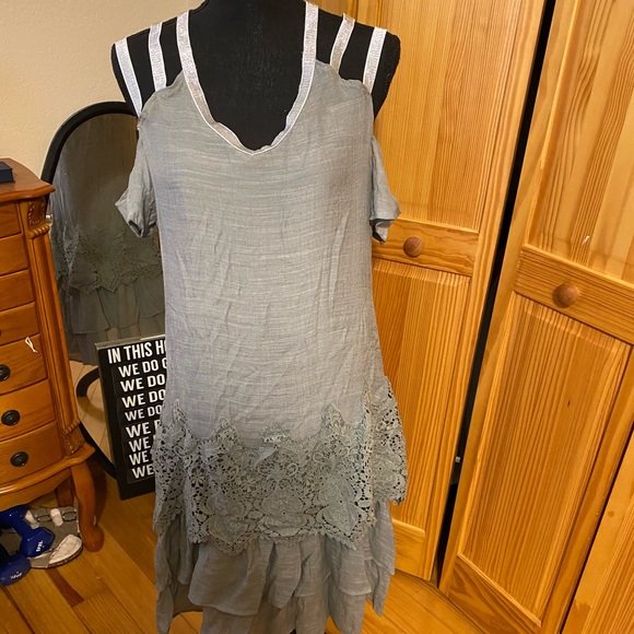 Cute Summer Party Dress - Picture 4 of 8